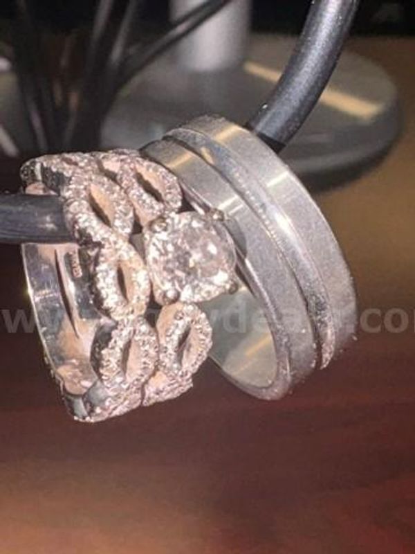 Asset ID #5439 — Rings The primary ring’s stone has an unknown diamond status. Based on visual inspection, we do not b