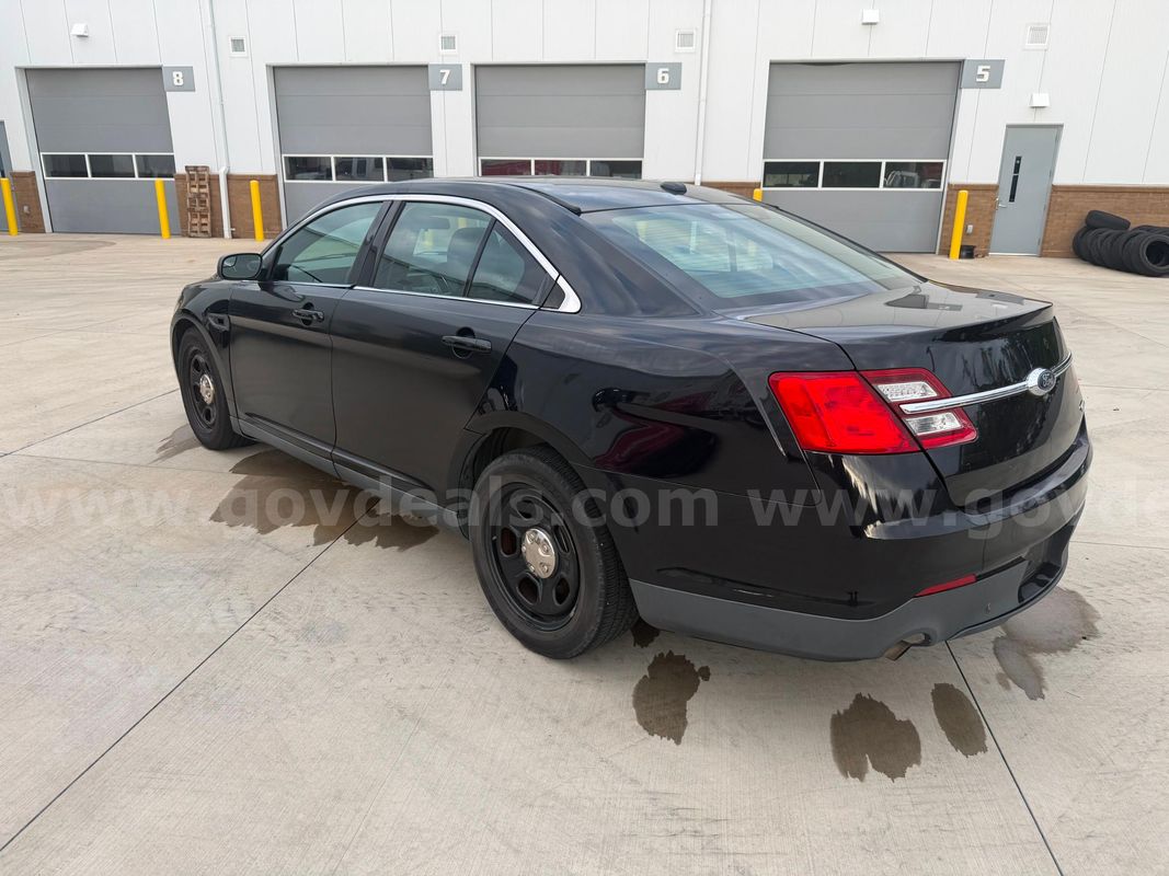 2019 Ford Taurus