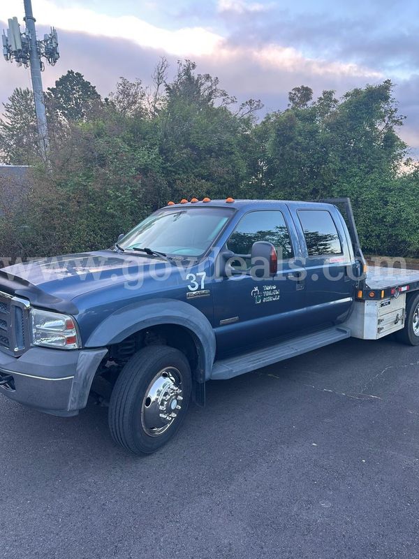 2006 Ford F-450 SD **Low Miles**