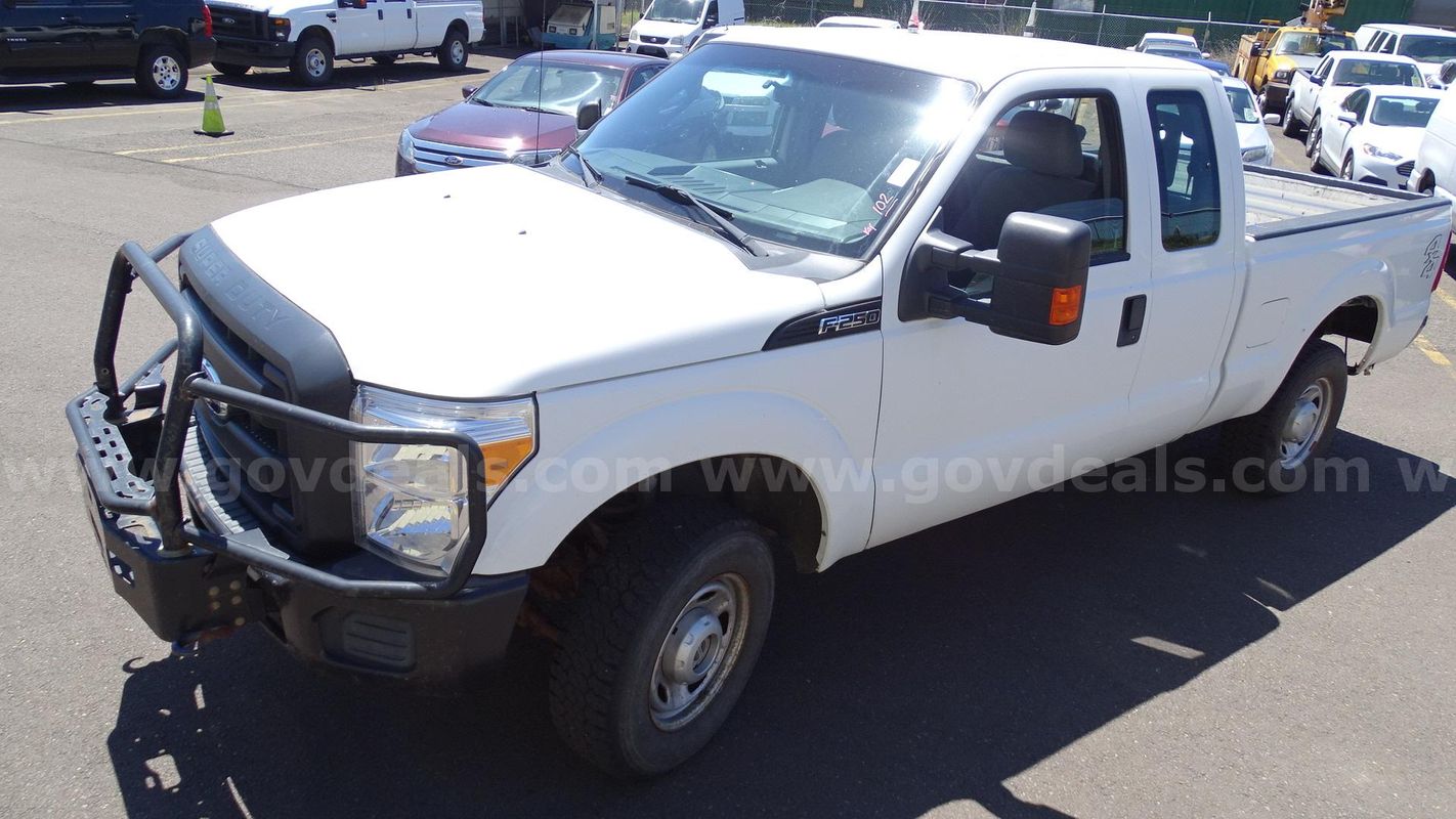 2011 Ford F-250 SD XL SuperCab 4WD