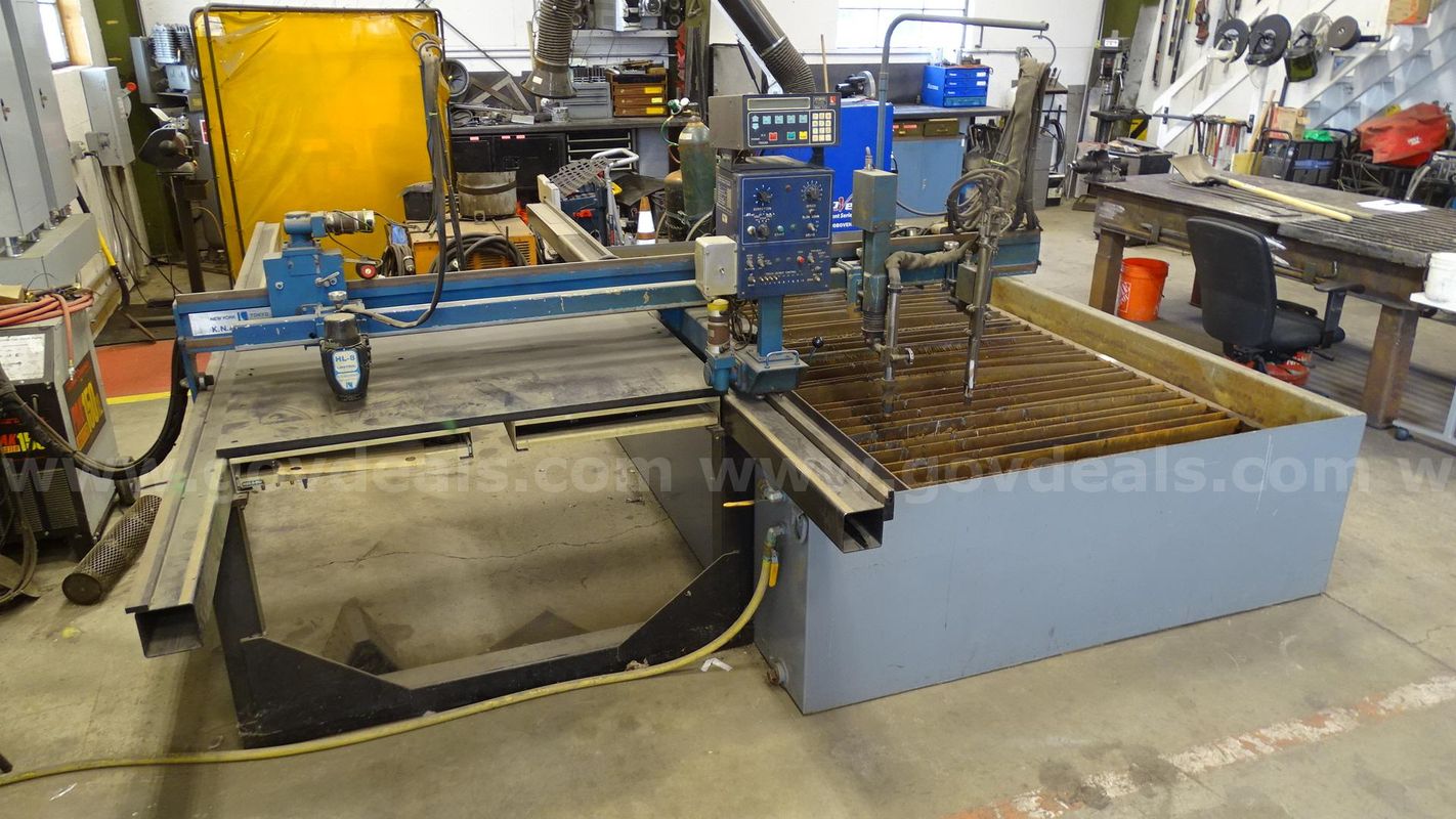 Koike Plasma Cutting Table and Plasma Pakmaster 150
