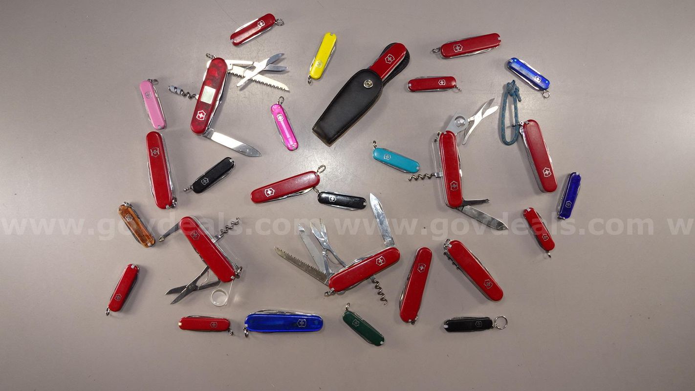Victorinox Swiss Army Style Pocket Knives - Shipping Fee $13