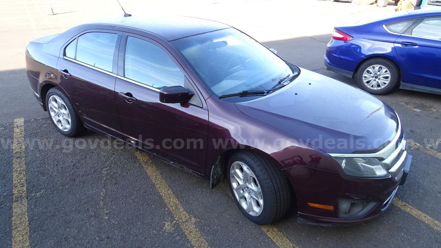 2011 Ford Fusion SE 4-Door Sedan