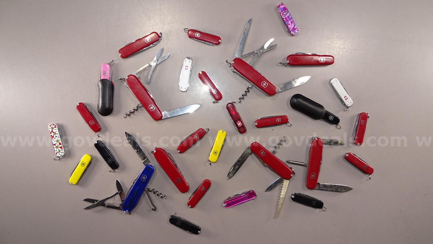 Victorinox Swiss Army Style Pocket Knives - Shipping Fee $13