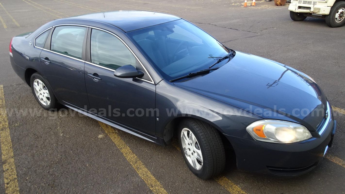 2009 Chevrolet Impala LS 4-Door Sedan