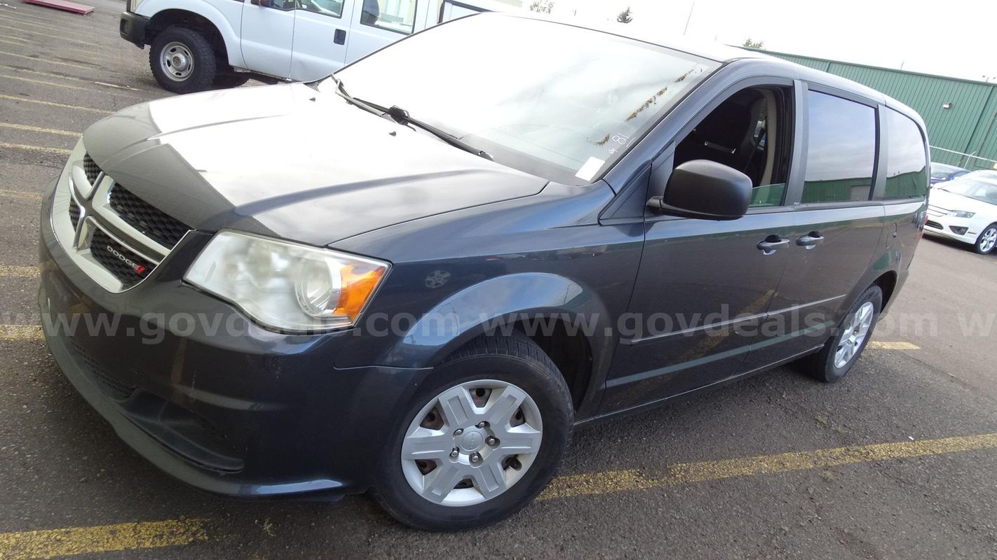 2012 Dodge Grand Caravan 7-Passenger Sports Van