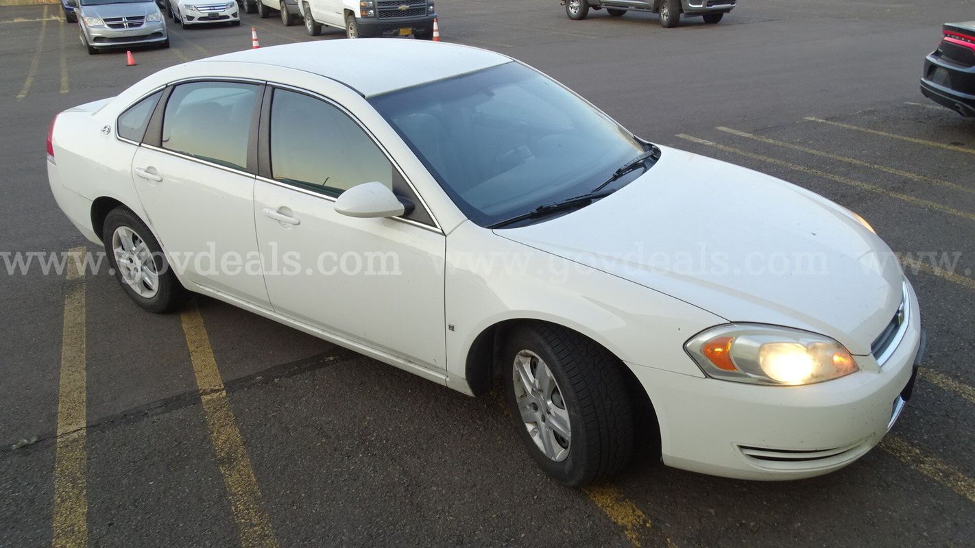 2008 Chevrolet Impala LS 4-Door Sedan