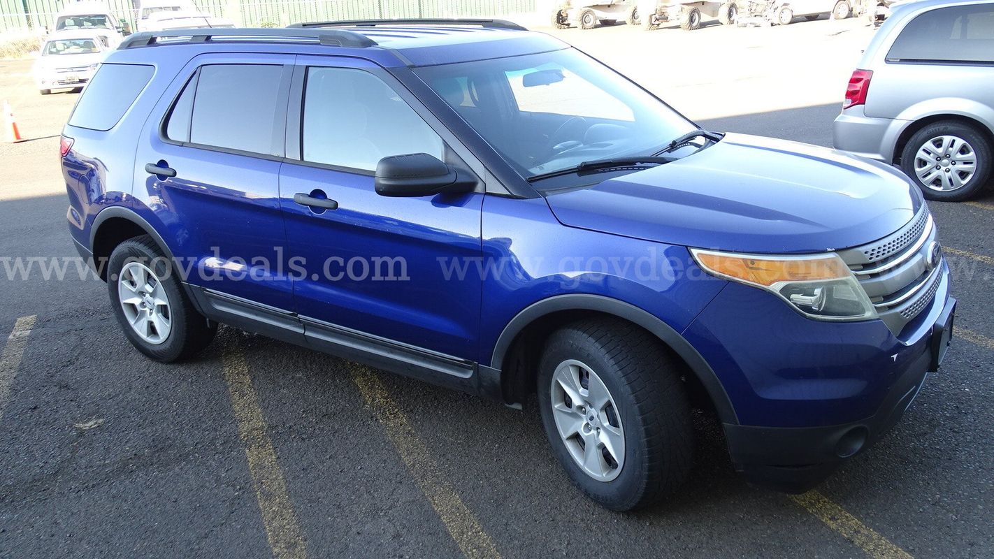 2015 Ford Explorer 4-Door Sport Utility 4WD