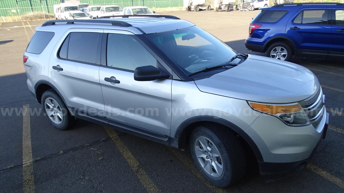 2013 Ford Explorer 4-Door Sport Utility 4WD