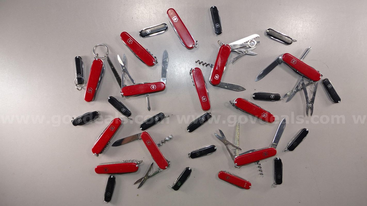 Victorinox Swiss Army Style Pocket Knives - Shipping Fee $13