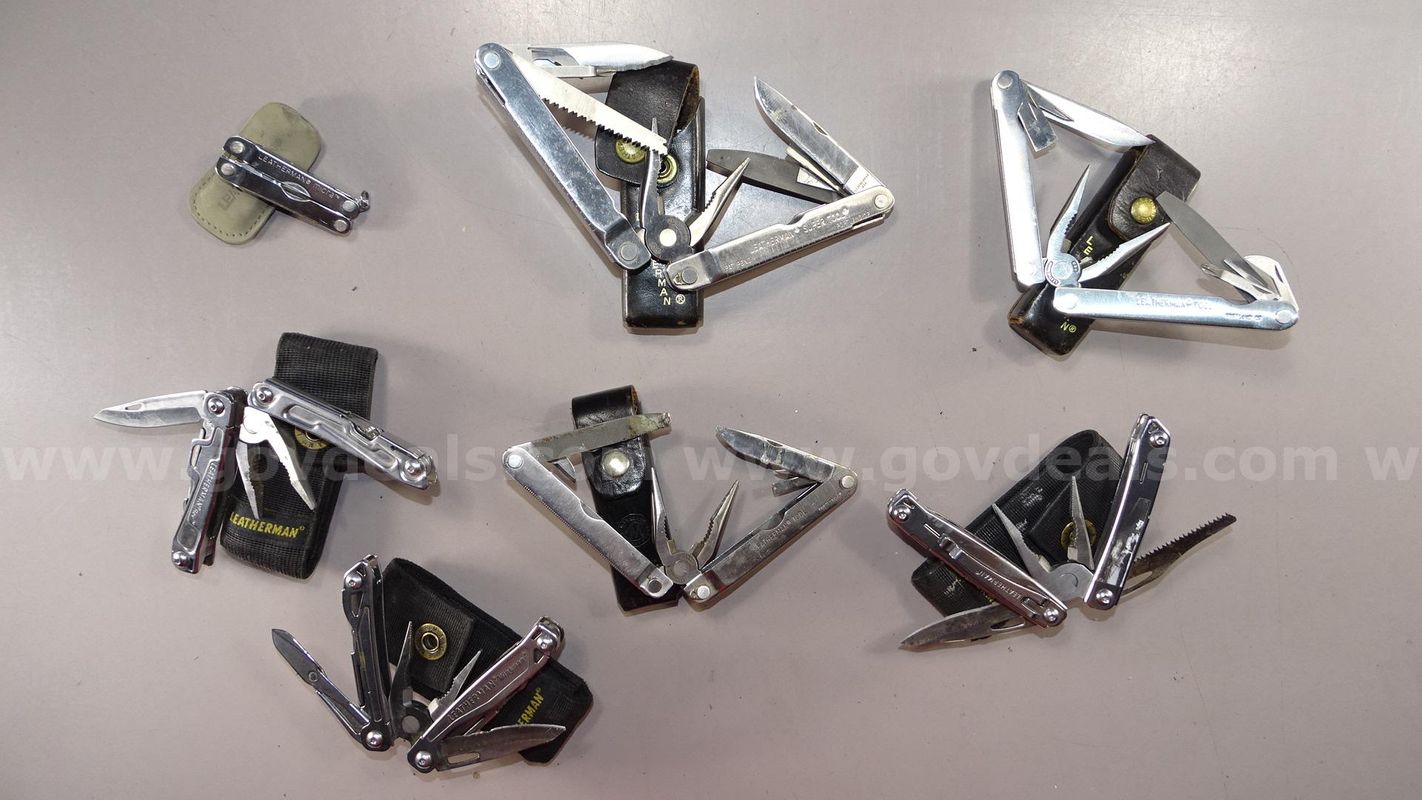Leatherman Multi-Tools Lot - Shipping Fee $13