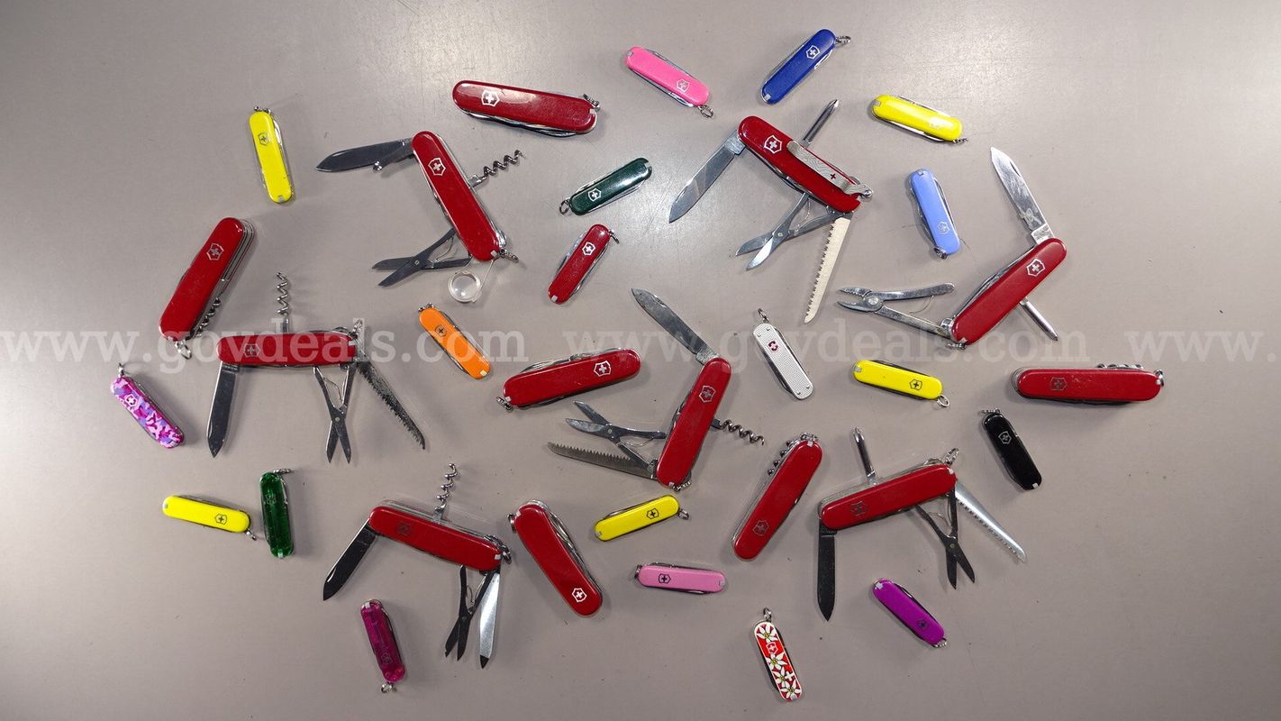 Victorinox Swiss Army Style Pocket Knives - Shipping Fee $13