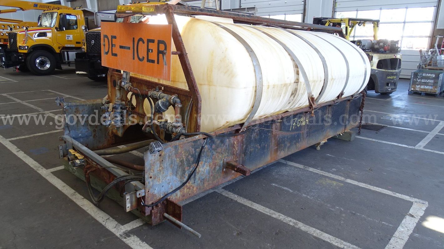 2017 OCE Built 1600 Gallon Slip-In Herbicide/Deicer Tank
