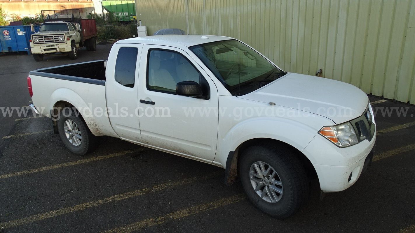 2016 Nissan Frontier SV King Cab 5AT 4WD