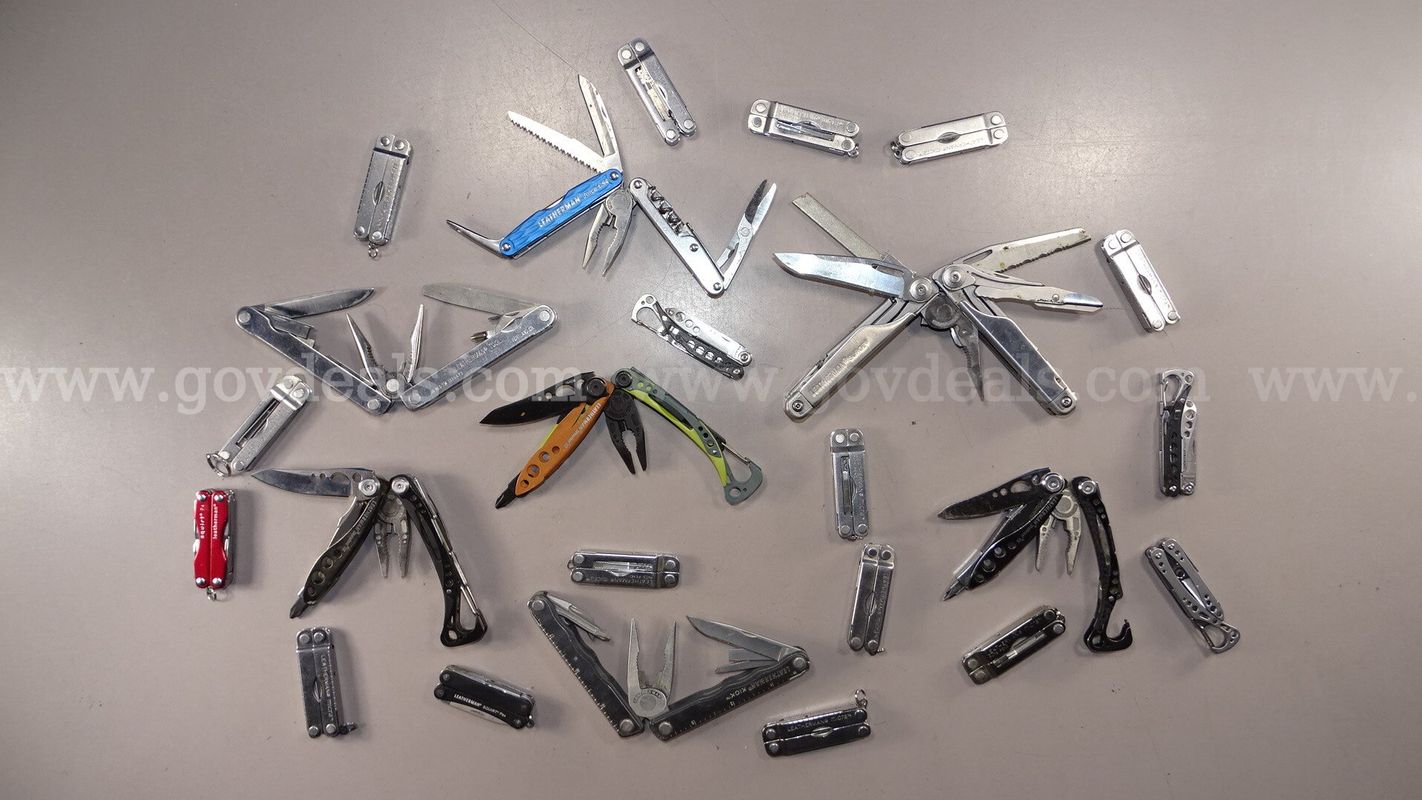Leatherman Multi-Tools Lot - Shipping Fee $13