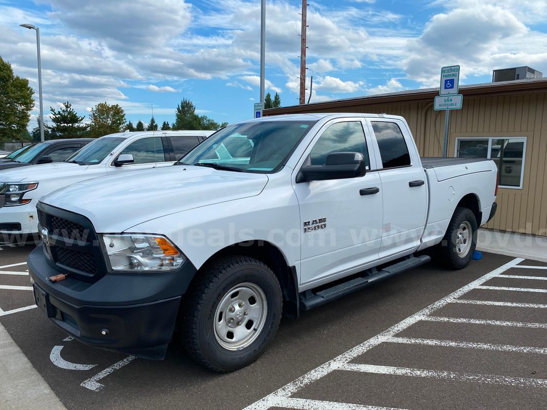 2015 DODGE RAM 1500 CREW CAB 4WD