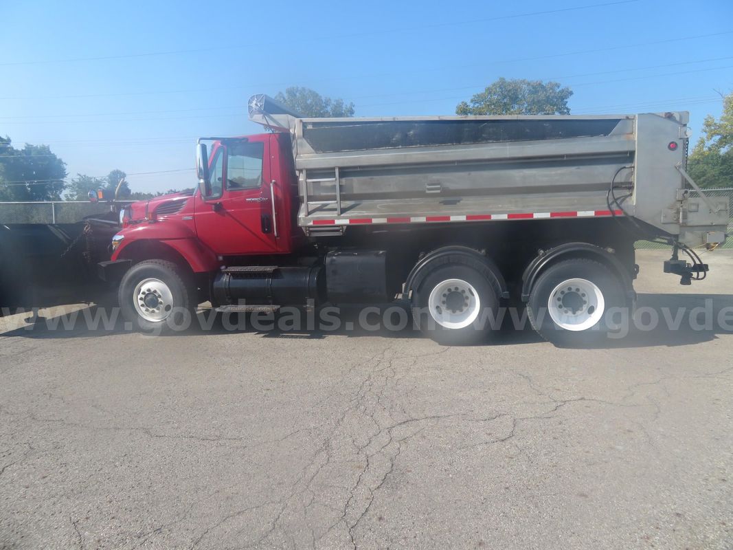 2008 International 7400