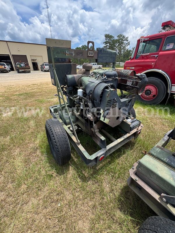 Military Deutz Water Pump