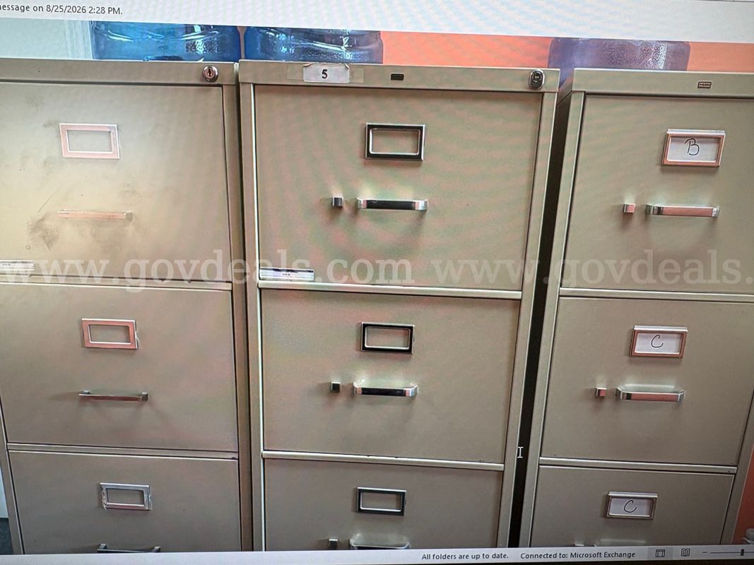 Lot of 3 file cabinets