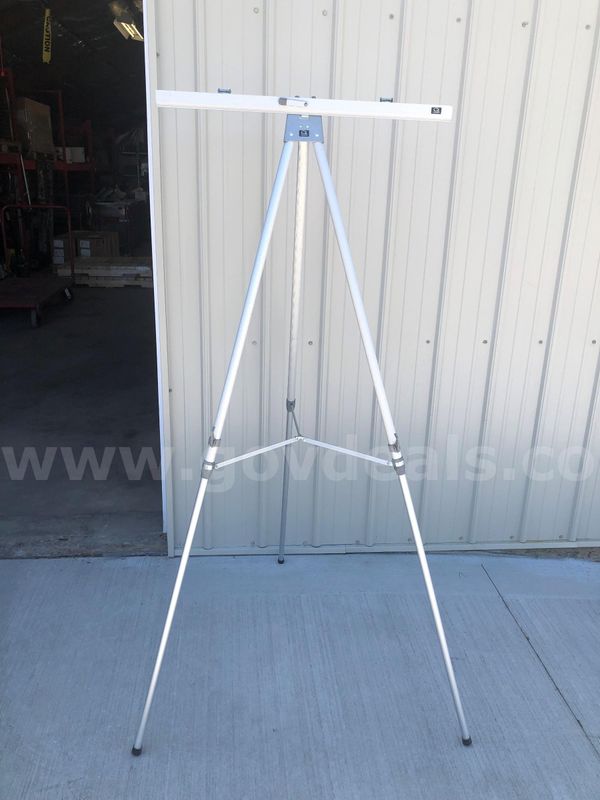 Easel