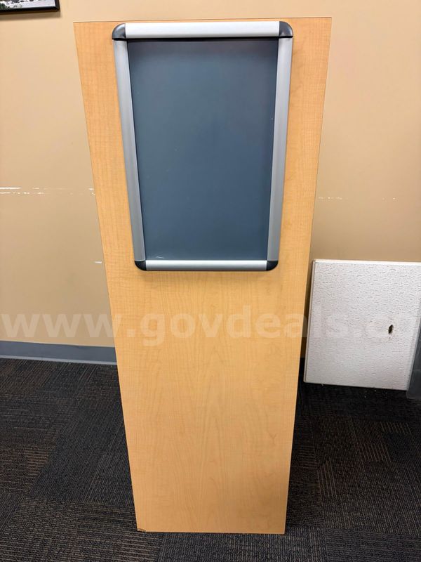 Lobby Stand