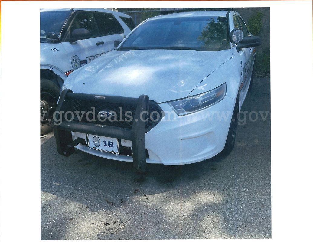 2019 Ford Taurus