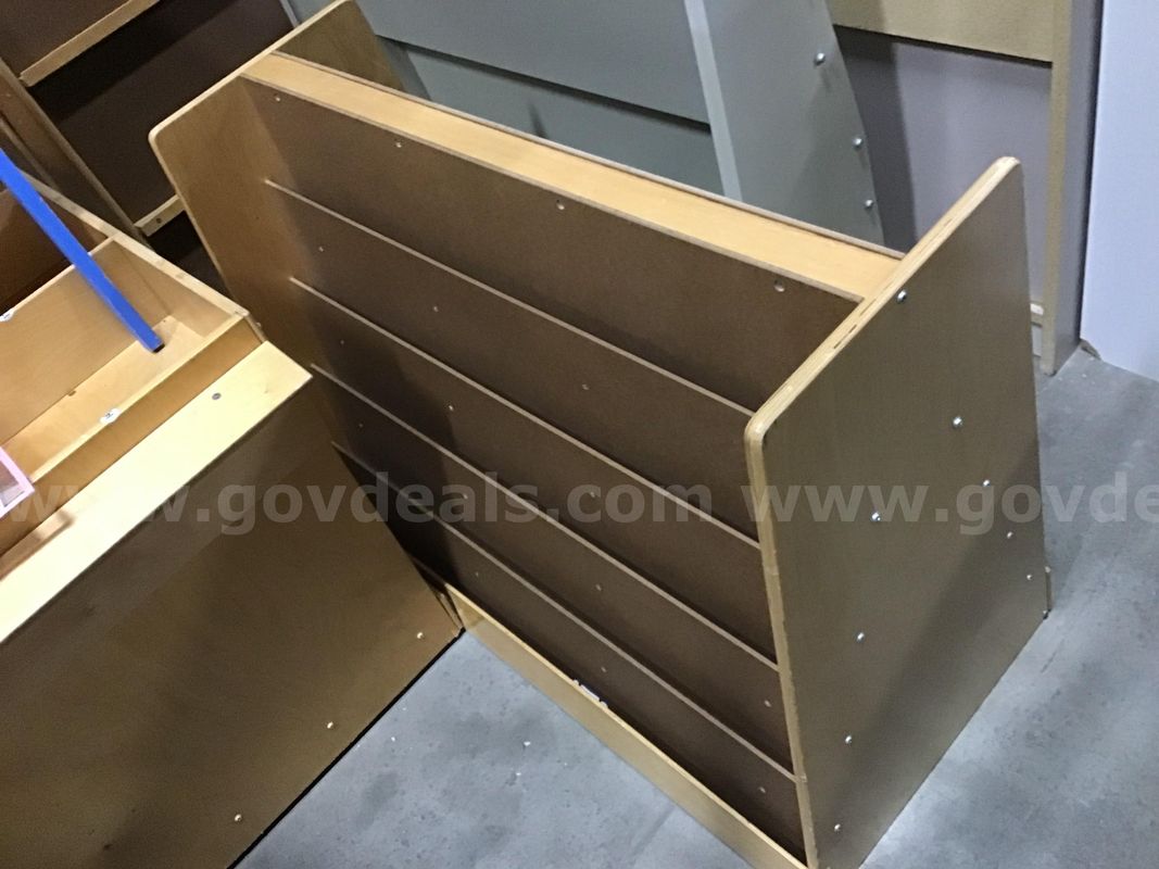 Book (Children'S) Display Unit