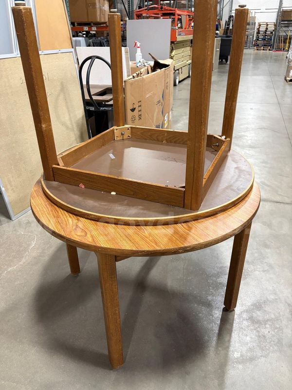 TABLE 42"-ROUND-WOOD-LOT OF 2