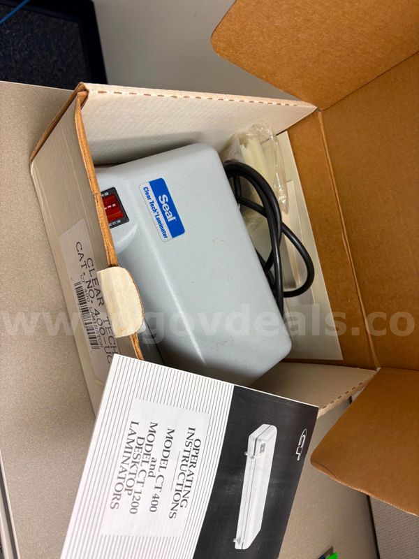 Badge Laminator - Seal CT 400