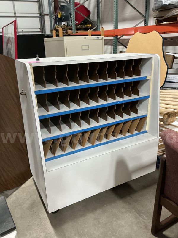 Rolling Storage with Slots