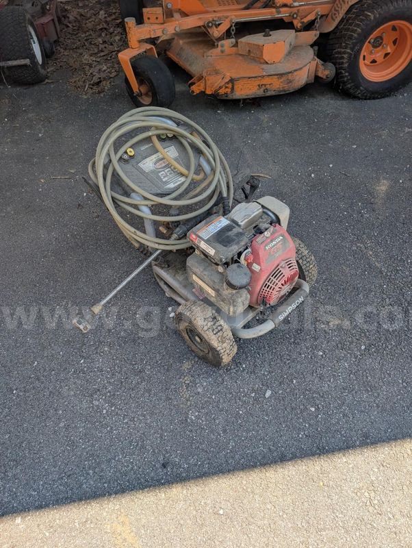 PRESSURE WASHERS (2 FOR 1)