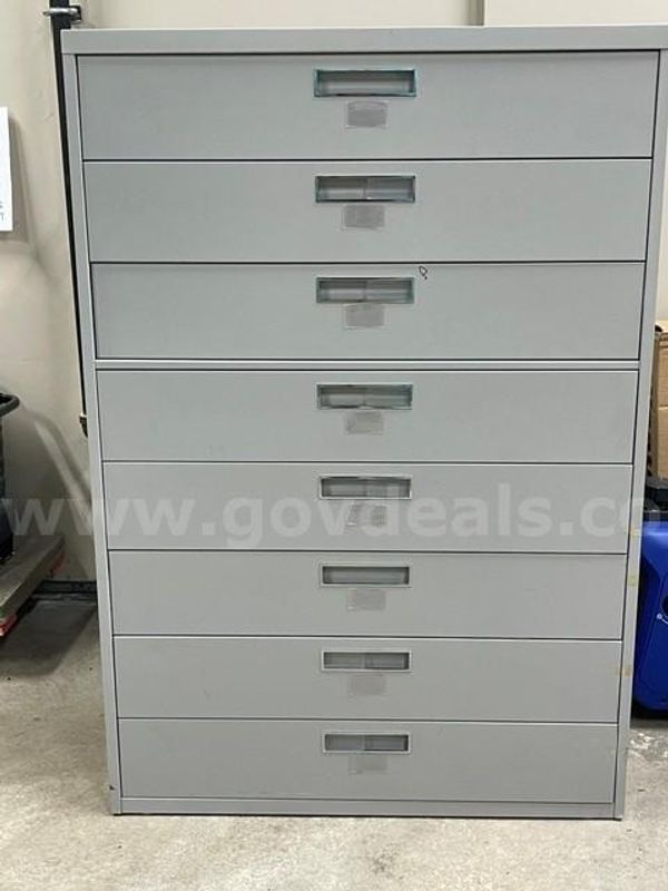 Metal cabinet