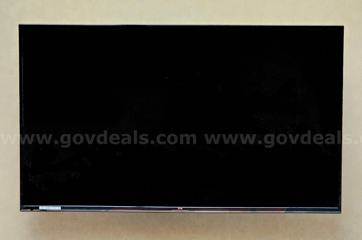 65" LG TV