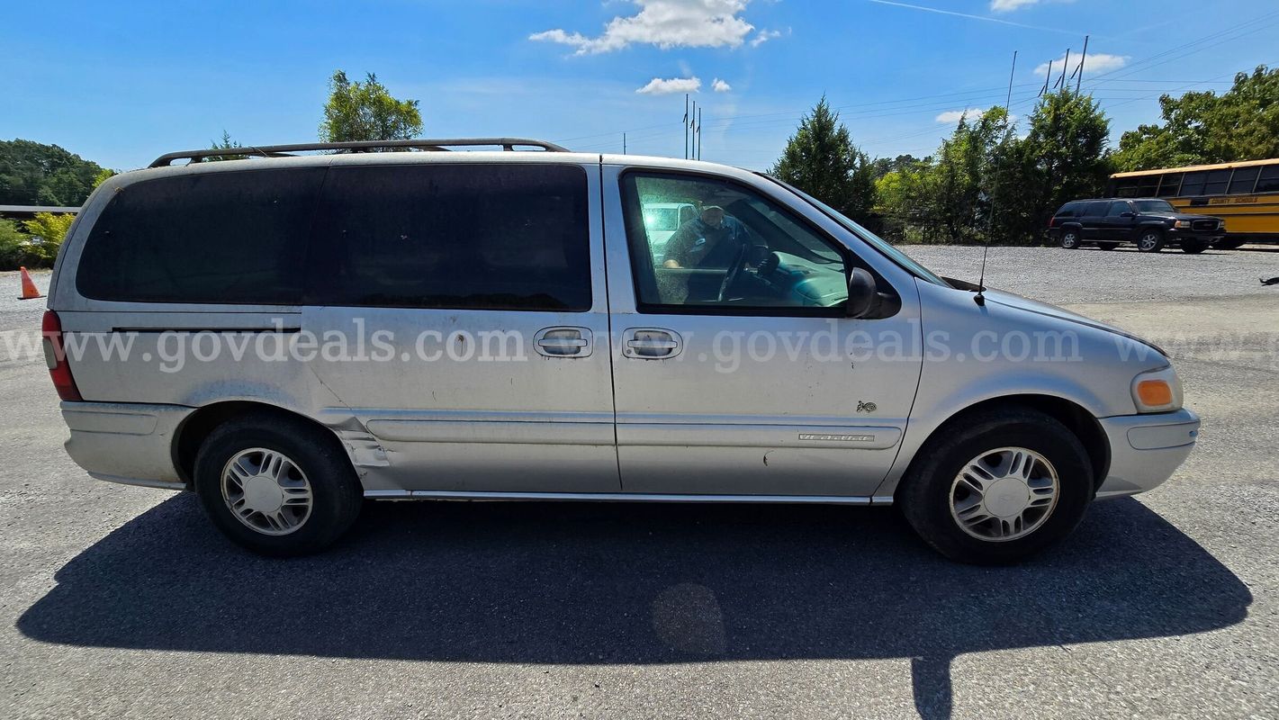 2002 Chevrolet Venture (#107)