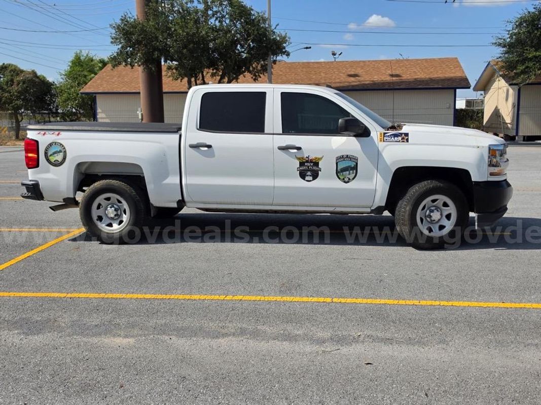 2016 Chevrolet Silverado 1500 LS Crew Cab Short Box 4WD