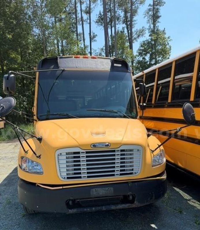 2011 Freightliner B2 Bus Chassis