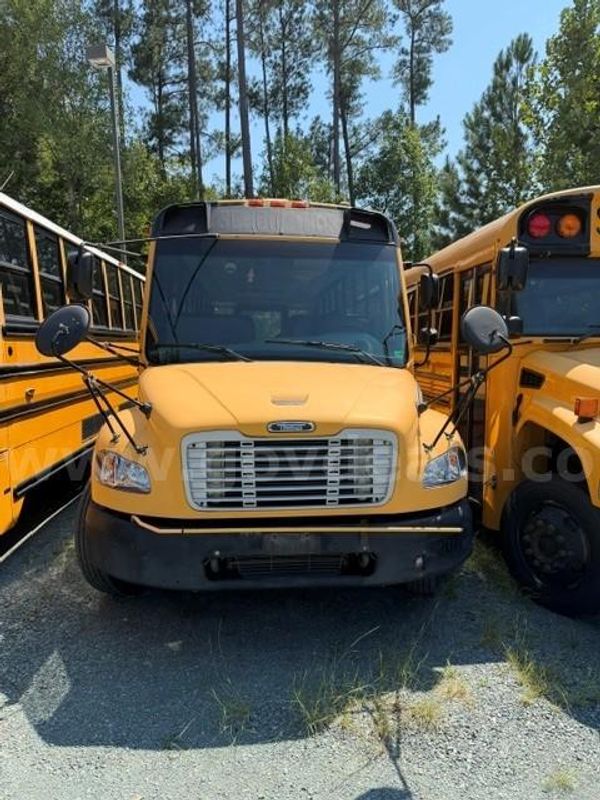 2010 Freightliner B2 Bus Chassis