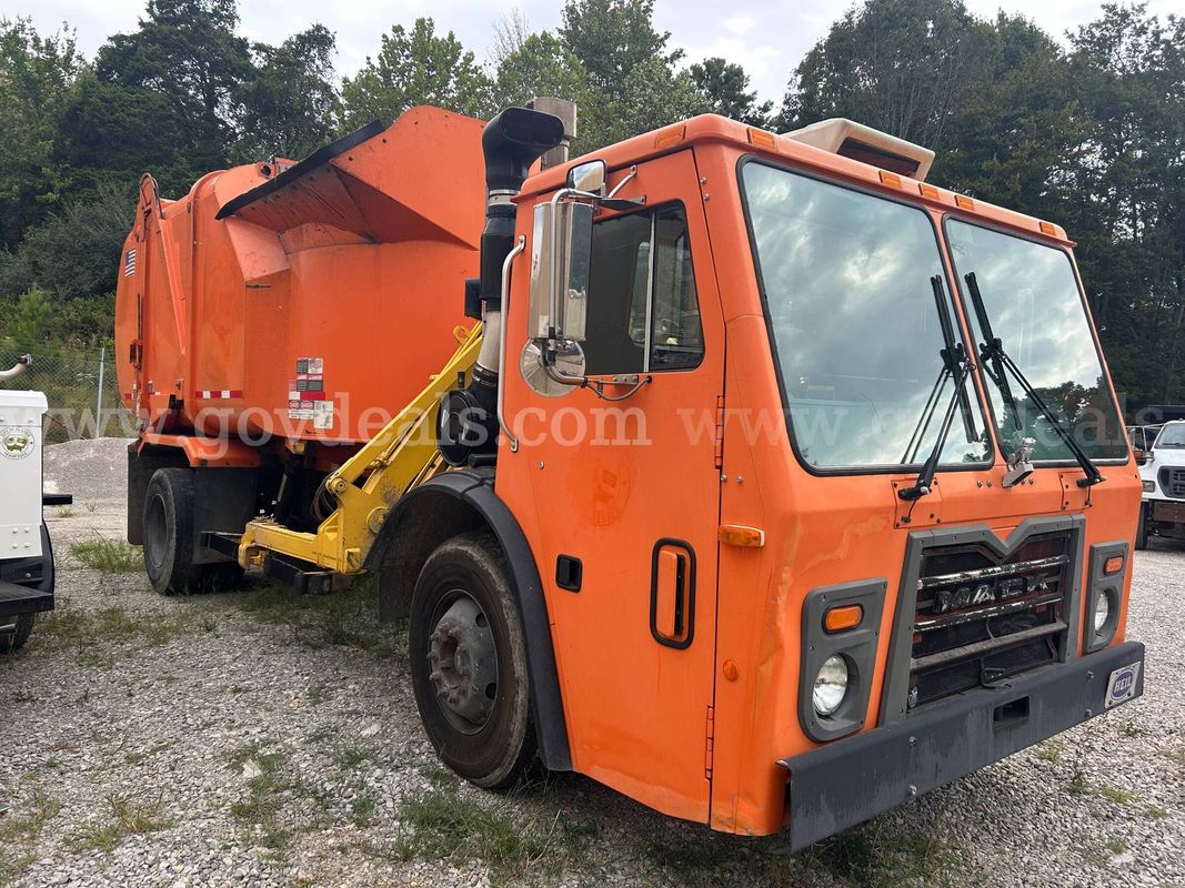 2014 Mack LEU600