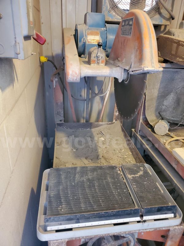 Cutoff Saws! Lot of 2! Both made by Clipper! May need Work!