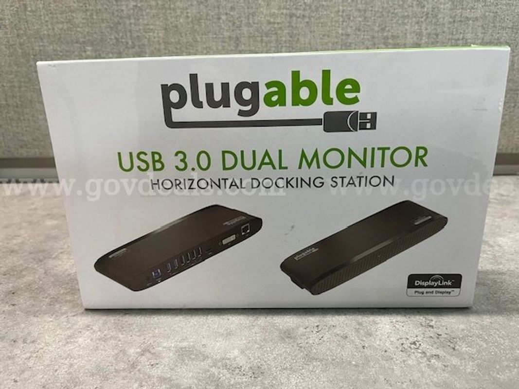 Horizontal Plugable USB 3.0 Dual Monitor Docking Station