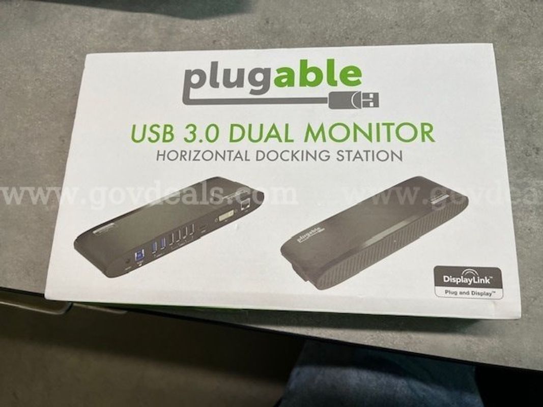 Horizontal Plugable USB 3.0 Dual Monitor Docking Station