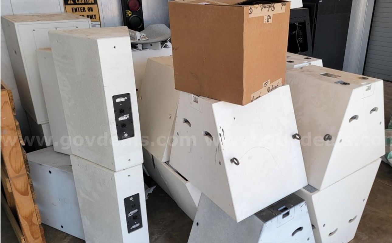 Commercial Lot of Professional Loudspeakers and Arena Horn Speakers