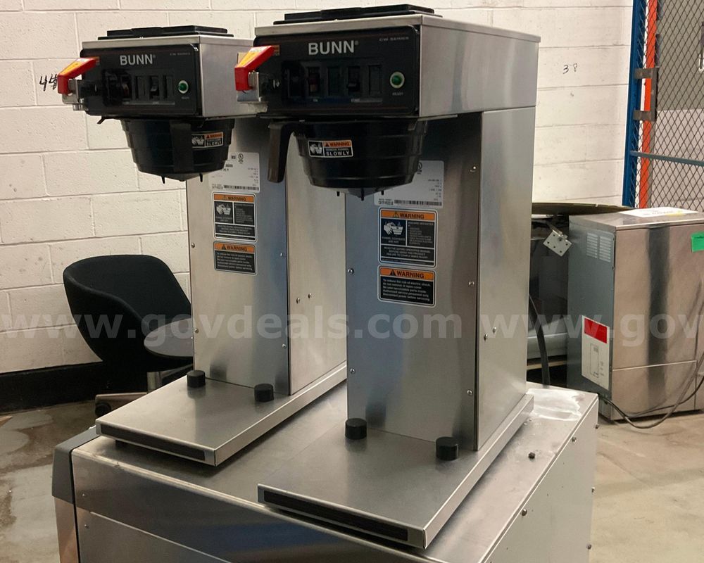 Lot of Commercial Coffee Makers - G2622502