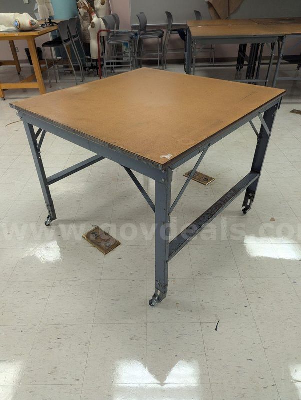 Large work table - G2624602