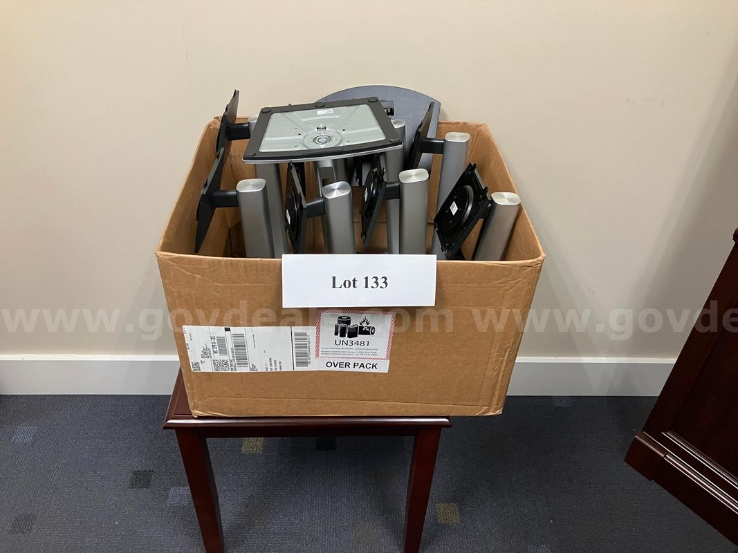 Lot of 10x Dell Monitor Stands
