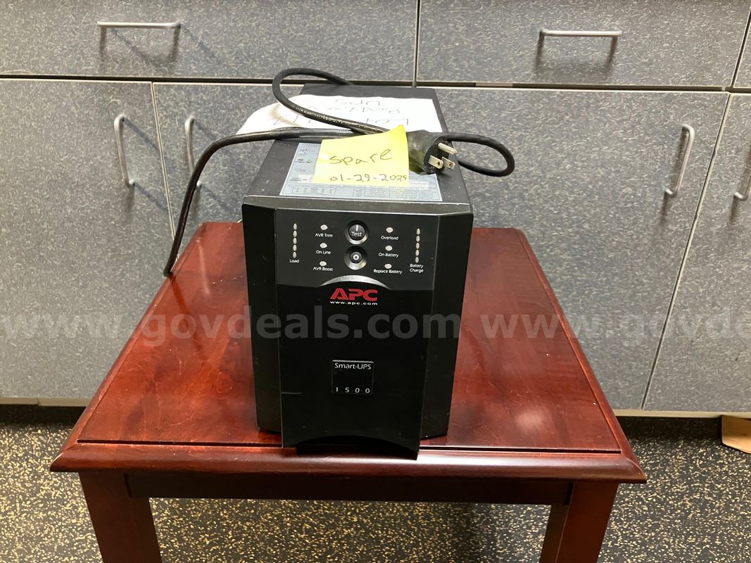 APC Smart UPS 1500
