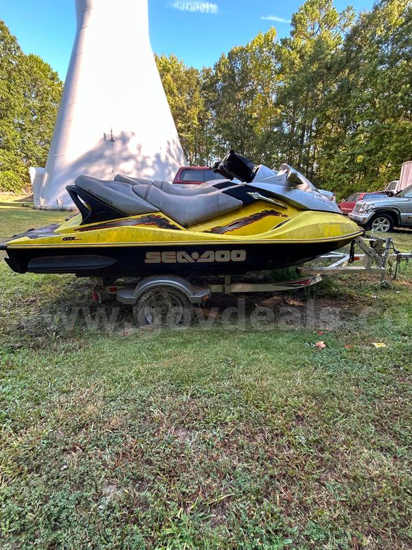 2x 2003 SEA-DOO GTX 4-Tec Supercharged w/ 2003 Triton trailer