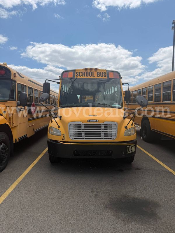 2008 Thomas School bus Cummins diesel, automatic transmission, air ride suspension