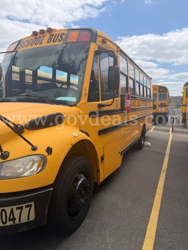 2008 Thomas School Bus w/ Wheelchair Lift
