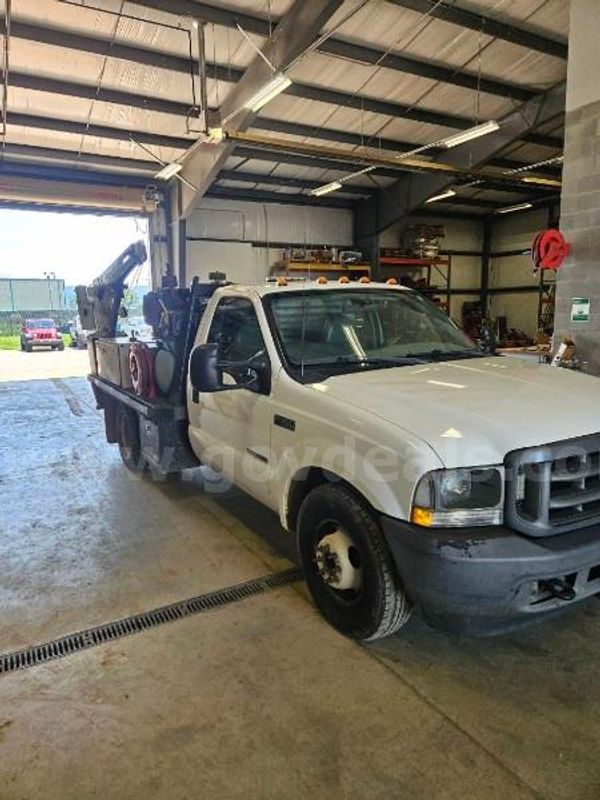 2003 Ford F-350 SD XL 2WD DRW